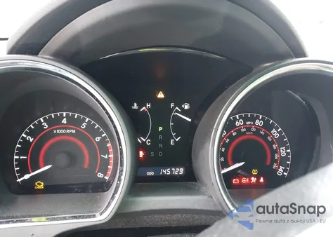 2011 Toyota Highlander Se V6 z USA, uszkodzony, nr VIN 5TDZK3EH5BS049387